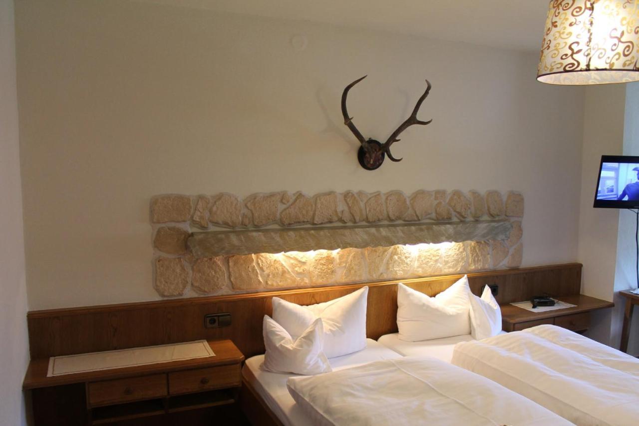 Deva Hotel-restaurant Fischerwirt Inklusive Chiemgau Card Hotel